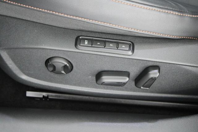 Cupra Leon Sportstourer 1.4 245pk e-Hybrid VZ Copper Edition Panoramadak Leder Camera Memory