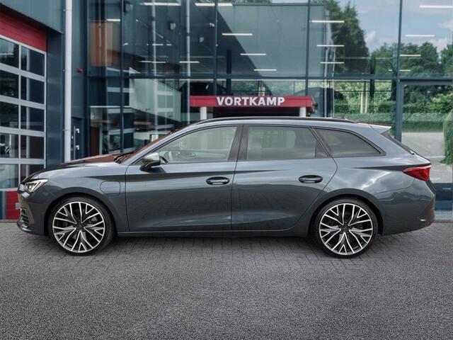 Cupra Leon Sportstourer 1.4 TSI DSG VZ E-HYBRID TREKHAAK/CAMERA/NAVI/CRUISE/STOEL-STUURVERW