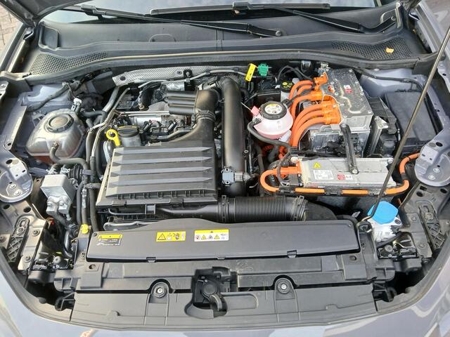 Cupra Leon Sportstourer 1.4 e-Hybrid 245