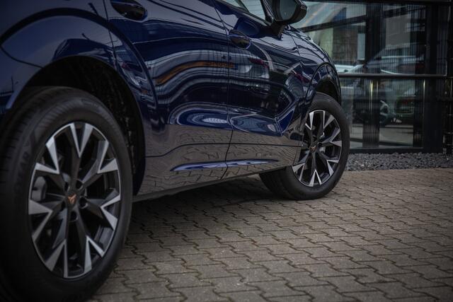 Cupra Terramar 1.5 eTSI Business Isofix, Lane assist, Sportstuur, Voorstoelen verwarmd, Adap. Cruise