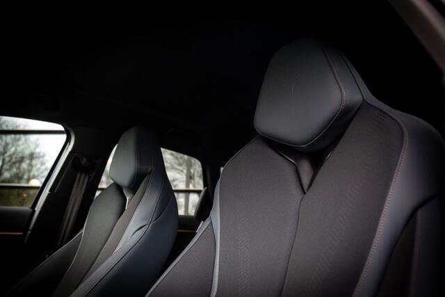 Cupra Terramar 1.5 eTSI Business Isofix, Lane assist, Sportstuur, Voorstoelen verwarmd, Adap. Cruise