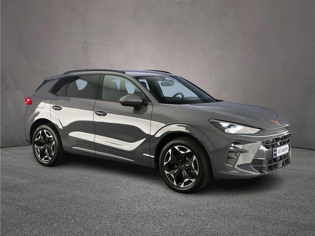 Cupra Terramar Business 1.5 TSI eHybrid 204pk DSG Automaat Trekhaak, Head up display, Adaptive cruise control, Navigatie, Elektrische achterklep, Stuurwiel verwarmd, Achteruitrijcamera