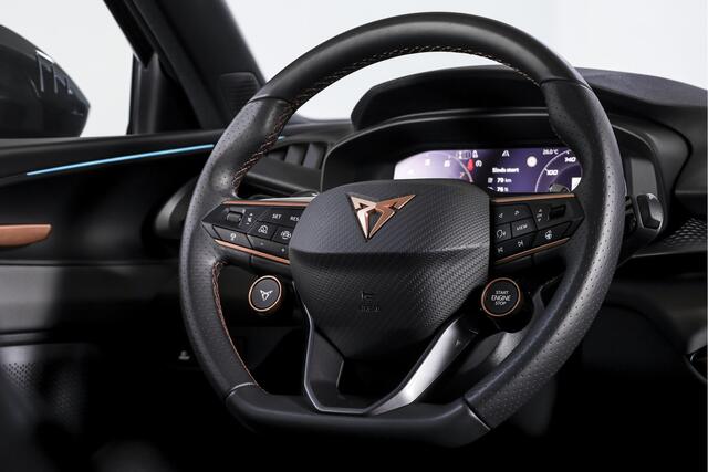 Cupra Terramar 1.5 TSI e-Hybrid 272 PK VZ Performance | S/K-Panodak | Sennheiser Audio | Adapt. Cruise | Memory Stoel | Stoel-+Stuurverw. | PDC | 360 Camera | NAV + App. Connect | ECC | Elek. Klep | LM 19" | Dark Void lak | 5209