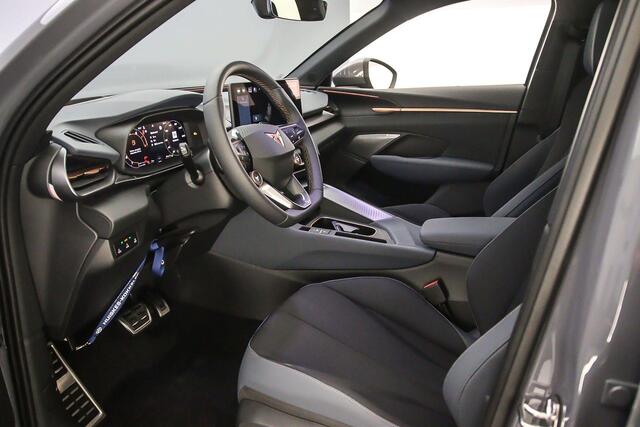 Cupra Terramar VZ Performance 1.5 TSI e-Hybrid 272pk DSG Automaat Trekhaak, Panoramadak, Adaptive cruise control, Sennheiser audio, Elektrische achterklep, Head up display, 360 camera