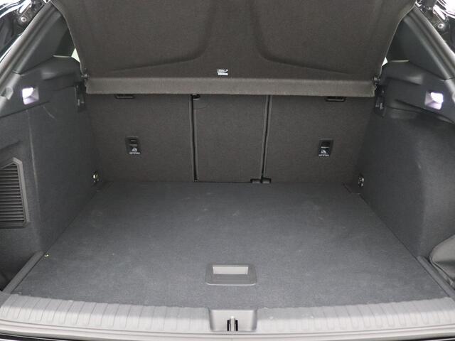 Cupra Terramar 1.5 TSI e-Hybrid VZ Performance 272PK DSG matrix led, trekhaak, Sennheiser audio, 360gr. camera, head-up display, alarm, schuif-kanteldak, winterpakket, adaptive cruise met travel assist, side assist, virtual pedal, keyless, 20" lichtmetaal