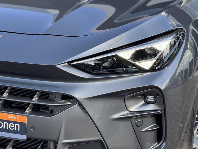 Cupra Terramar 1.5 TSI e-Hybrid VZ Performance | Trekhaak | Sennheister | 360° camera