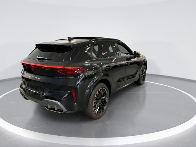 Cupra Terramar 1.5 TSI 272pk DSG e-Hybrid VZ Performance · Panoramadak · 360 Camera · Keyless · Sennheisser Audio · Elek. Voorstoelen · Elek. Achterklep · 20'' Inch · Garantie t/m Juni 2027