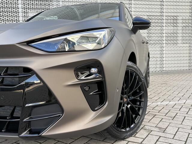 Cupra Terramar 1.5 TSI e-Hybrid VZ Performance Keramische Coating / 20' All-Seasonbanden / 'Black-Pack'