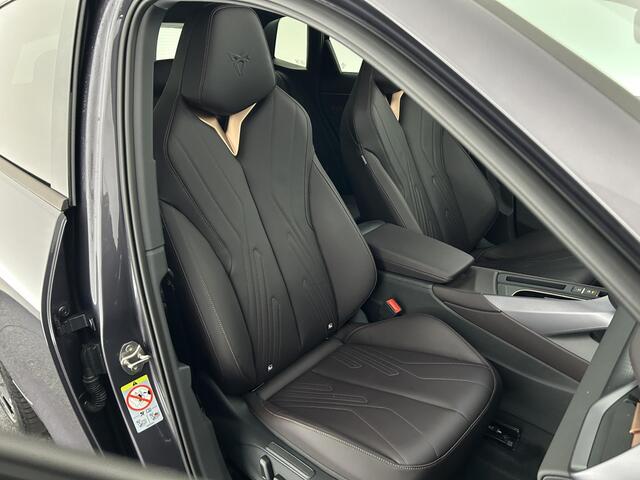 Cupra Terramar 1.5 TSI 272pk e-Hybrid Business 360Camera Head-Up Leder Sennheiser 20'' Keyless Navigatie Panoramadak