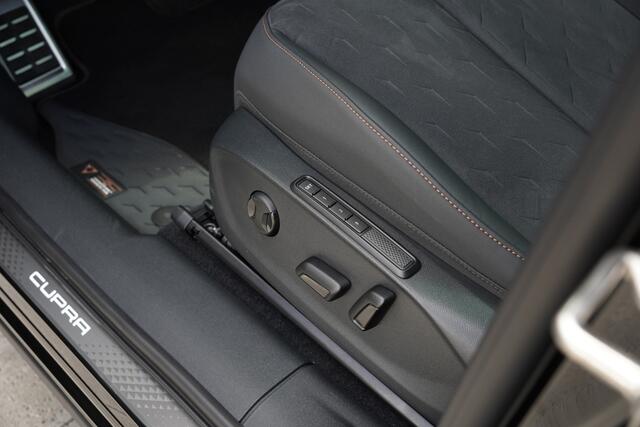 Cupra Terramar 1.5TSI/272pk e-Hybrid VZ Performance|2024|Trekhaak|Matrix LED|20"LMV|Head-up|Sennheiser|El.stoel+Memory|PDC+360Camera|Keyless|Blindspot|LaneAssist