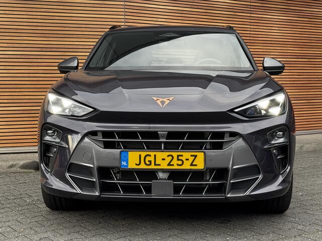 Cupra Terramar 1.5 TSI e-Hybrid VZ America s CUP Panoramadak / Lage km stand / 360 Camera