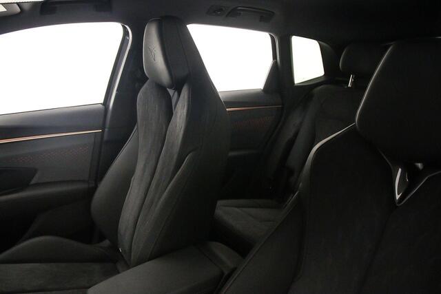 Cupra Terramar Business 1.5 eTSI 150pk DSG Automaat Adaptive cruise control, Elektrische achterklep, 360 camera, Achteruitrijcamera, LED matrix koplampen, Navigatie