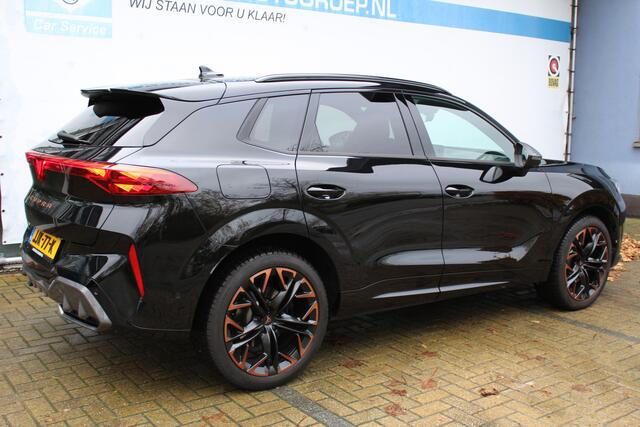 Cupra Terramar 1.5 TSI e-Hybrid VZ Performance | Panorama dak | Head-Up Display | Memory stand stoelen | Stoel & Stuurverwarming | 360* Camera | Draadloze telefoonlader | Elektrische kofferbakklep | Apple CarPlay/Android Auto | Adpative c Keyless entry/start | Sennheise