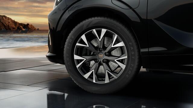 Cupra Terramar 1.5 TSI e-Hybrid 204 6DSG Essential | Achteruitrijcamera | Draadloze Apple CarPlay(TM), Android Auto(TM) | Elektronisch Sperdifferentieel (XDS)