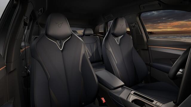 Cupra Terramar 1.5 TSI e-Hybrid 204 6DSG Essential | Achteruitrijcamera | Draadloze Apple CarPlay(TM), Android Auto(TM) | Elektronisch Sperdifferentieel (XDS)