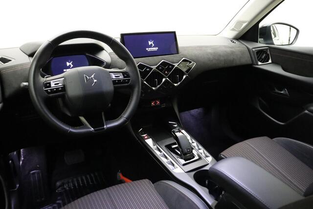 DS DS 3 1.2 PureTech Performance Line 130 PK Automaat | Navigatie | Keyless | Camera | Zwart dak | Climate control | Lichtmetalen velgen | Sportief