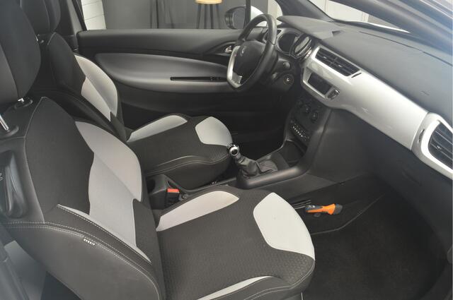 DS DS 3 1.2 PureTech Chic // AIRCO // 155.000 km // NIEUWE DISTRIBUTIE //