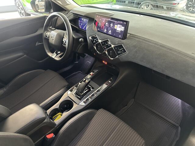 DS DS 3 1.2 PureTech Performance Line Automaat/Stoelverwarming/Camera/ECC.