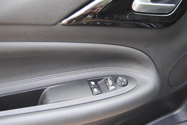 DS DS 3 1.2 PureTech So Chic Lage Km stand. Originele NL auto