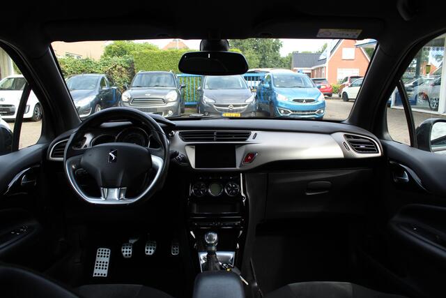DS DS 3 1.2i "Business" Clima - Cruise - Navi !!! 82 Pk