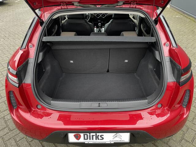 DS DS 3 CROSSBACK 100pk Performance Line (Camera - Stoelverwarming - Automatische Airco - Navigatie - Apple Carplay)