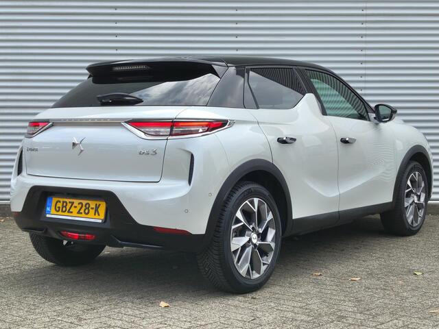 DS DS 3 CROSSBACK SUV Grand Chic Opera EV 3-FASEN 50kWh 136pk | DS MATRIX LED | SMART KEYLESS | ZWART LEDER | TWO-TONE | NAVI | CAMERA | STOELVERW. | CRUISE CONTROL | DAB+ |
