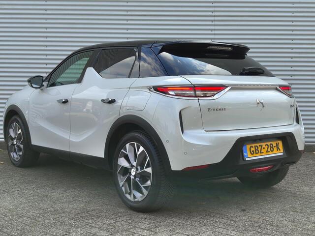 DS DS 3 CROSSBACK SUV Grand Chic Opera EV 3-FASEN 50kWh 136pk | DS MATRIX LED | SMART KEYLESS | ZWART LEDER | TWO-TONE | NAVI | CAMERA | STOELVERW. | CRUISE CONTROL | DAB+ |