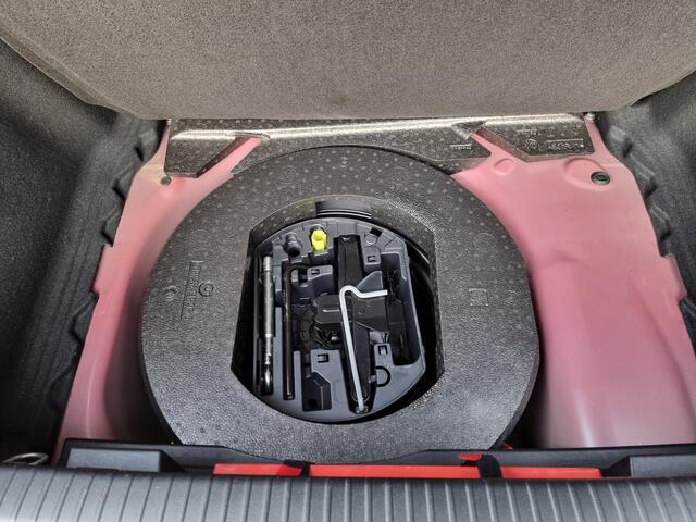 DS DS 3 CROSSBACK 1.2i Performance | Ad.cruise | Alle opties - Dikste uitvoering | Smetteloze staat!