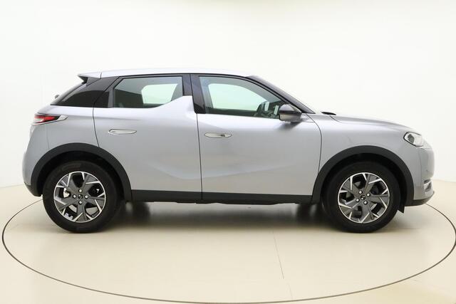 DS DS 3 CROSSBACK 1.2T Business GRATIS TREKHAAK! | Hoge zit | Keyless Entry | Navigatie | Climate Control | Parkeersensoren | Apple Carplay | Android Auto | Lichtmetalen velgen