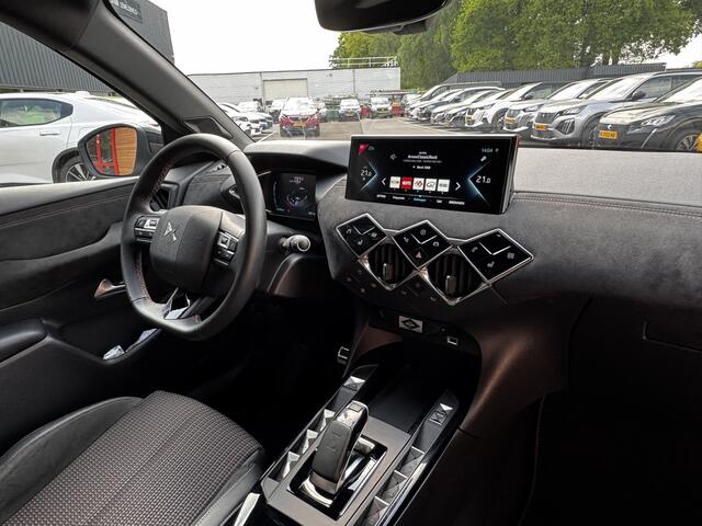 DS DS 3 CROSSBACK E-Tense Performance Line+ 50 kWh Camera / Navigatie / Lm velgen