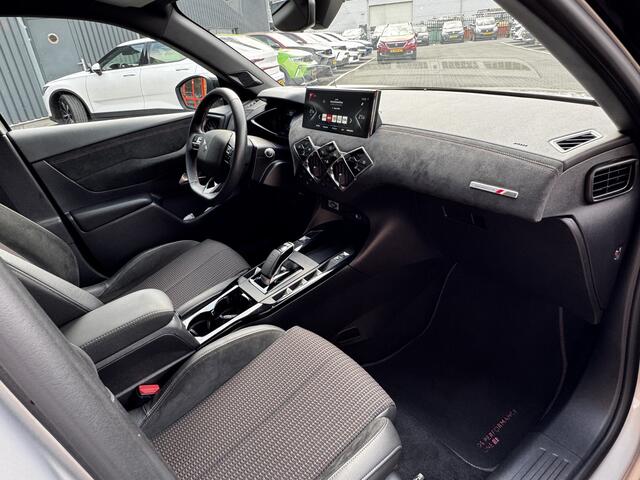 DS DS 3 CROSSBACK E-Tense Performance Line+ 50 kWh Camera / Navigatie / Lm velgen