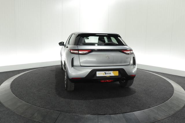 DS DS 3 CROSSBACK PureTech 100 Montmartre | Parkeersensoren | Apple Carplay | Allseason Banden | Navigatie | Climate Control