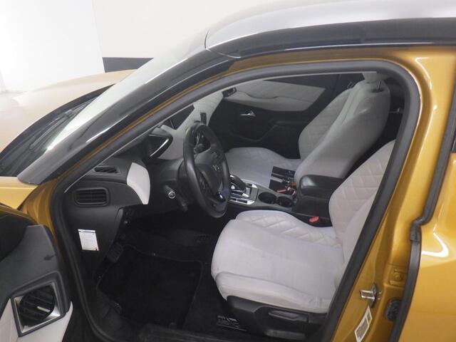 DS DS 3 CROSSBACK E-Tense Grand Chic 50 kWh (136 PK) 2e-Eig. & Keurig-Onderh. BOVAG-Garantie. NL-Auto.