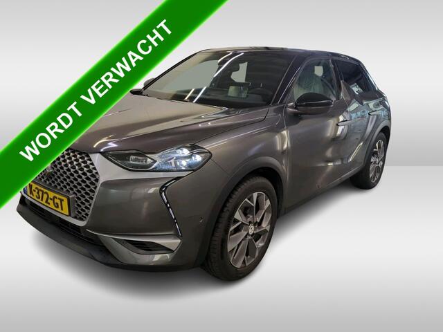 DS DS 3 CROSSBACK E-Tense Executive 50 kWh 100% EV. 5Drs. / Cruise ctr. / Lm velg. / Airco-ecc./ Navigatie / DAB / Privacy Glass / Achteruitrijcamera met 180° Vision + parkeersensoren vóór en achter / Apk 5-27