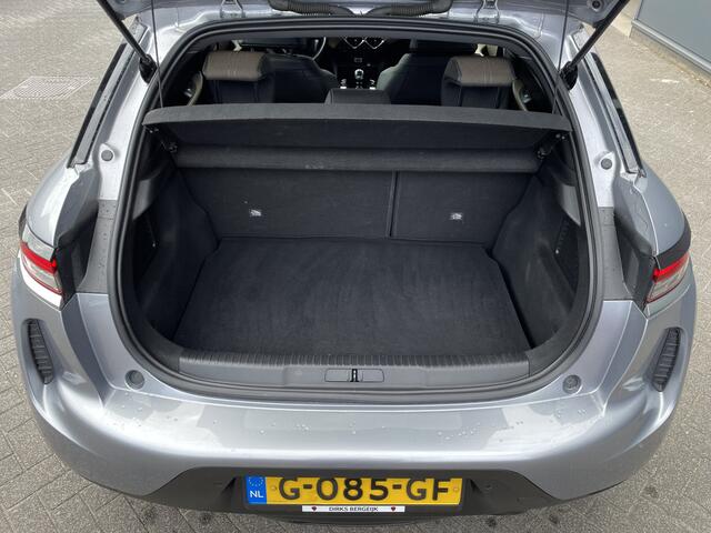 DS DS 3 CROSSBACK 100pk Business (Naviatie - Automatische Airco - 17" incl 4S - Apple Carplay - Parkeersensoren)