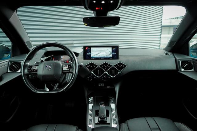 DS DS 3 CROSSBACK 1.2 PureTech Grand Chic / Opera / Aut / Adaptive Cruise / Carplay / Leder