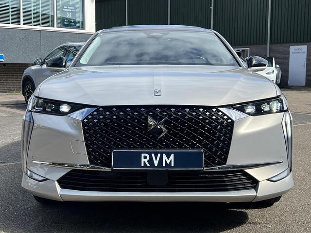 DS DS 4 1.2 PureTech Opéra 130PK PANO | STOEL VERWARMING + VERKOELING| 360 CAMERA | ELEK. ACHTERKLEP | FULL OPTION | RIJKLAAR GELEVERD MET FABRIEKSGARANTIE TOT 2-2026!