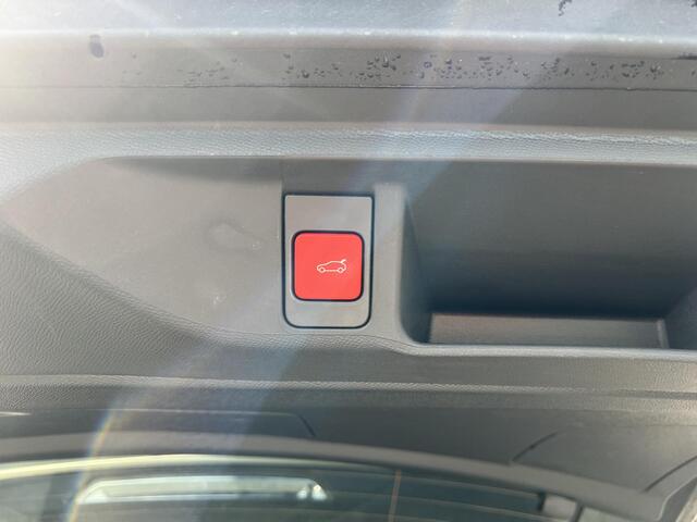 DS DS 4 1.2 PureTech Opéra 130PK PANO | STOEL VERWARMING + VERKOELING| 360 CAMERA | ELEK. ACHTERKLEP | FULL OPTION | RIJKLAAR GELEVERD MET FABRIEKSGARANTIE TOT 2-2026!