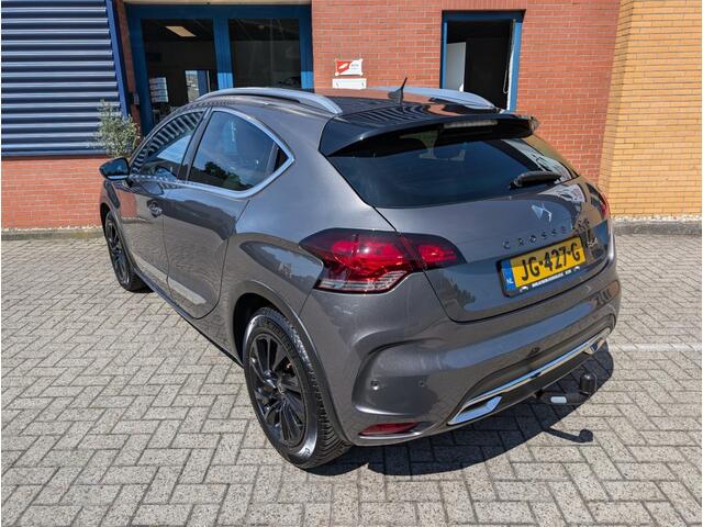DS DS 4 CROSSBACK DS 4 CROSSBACK 1.6 CHIC AUTOMAAT, Trekhaak, Stoelverwarming, Navi