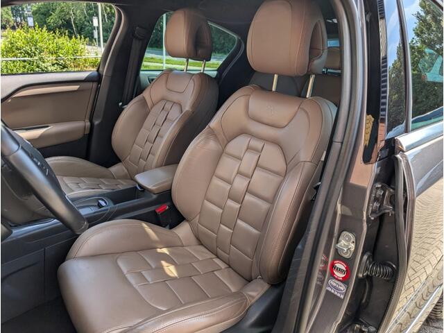 DS DS 4 CROSSBACK DS 4 CROSSBACK 1.6 CHIC AUTOMAAT, Trekhaak, Stoelverwarming, Navi