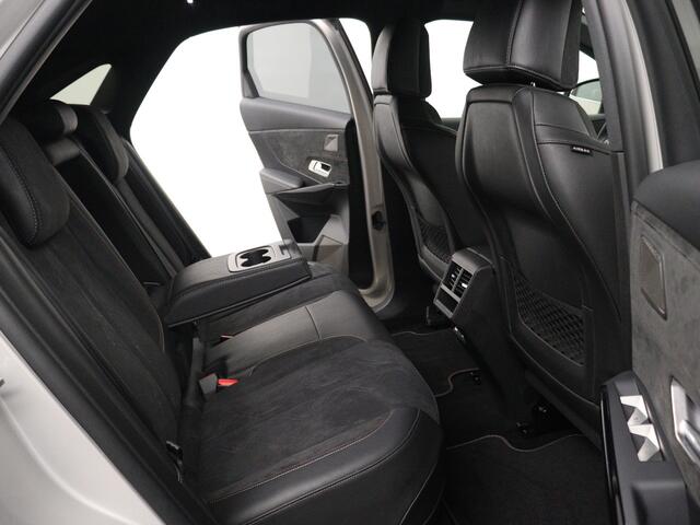 DS DS 7 Crossback E-Tense 300pkAWD Performance Line+ | HiFi Focal | Elektr stoelen + geheugen | Elektrische achterklep |