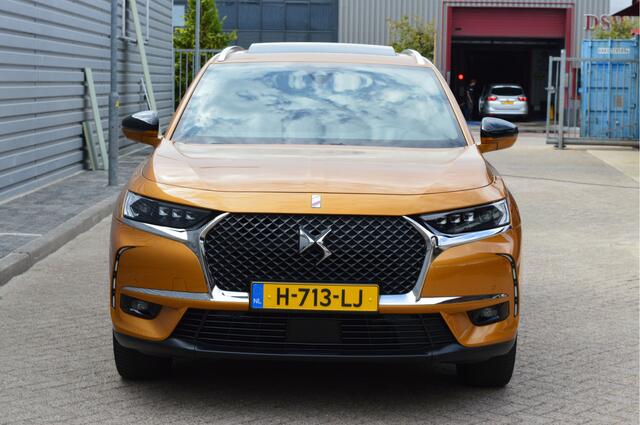 DS DS 7 Crossback E-Tense 4x4 Executive PHEV O.a: Pano dak, Wegklapbare trekhaak, Key-less, Camera, Pdc, Etc... Rijklaar! All-In prijs!