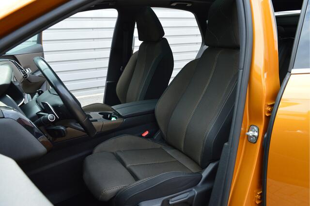 DS DS 7 Crossback E-Tense 4x4 Executive PHEV O.a: Pano dak, Wegklapbare trekhaak, Key-less, Camera, Pdc, Etc... Rijklaar! All-In prijs!