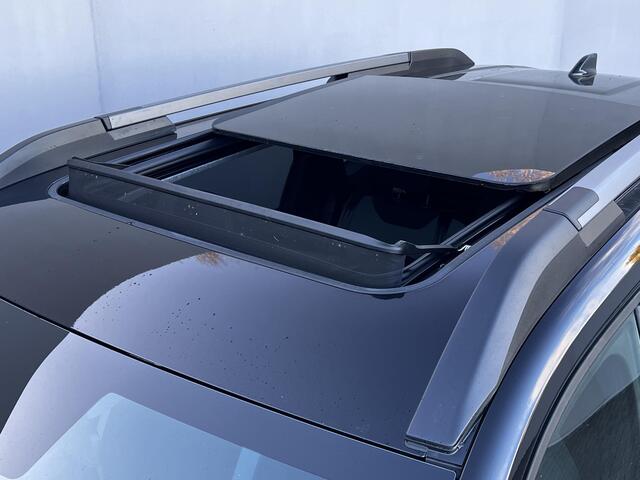 Dacia Bigster 1.8 Hybrid 155 Extreme Automaat / Trekgewicht 1.000 kg / Schuifdak / Navigatie / Adaptieve CC / Elektrische klep / Stuur-, stoel- en voorruitverwarming / 18" LM wielen / Apple Carplay Android /