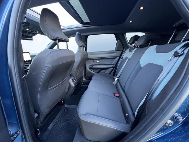 Dacia Bigster 1.8 Hybrid 155 Extreme Automaat / Trekgewicht 1.000 kg / Schuifdak / Navigatie / Adaptieve CC / Elektrische klep / Stuur-, stoel- en voorruitverwarming / 18" LM wielen / Apple Carplay Android /