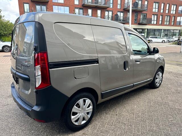 Dacia DOKKER 1.6 MPI 100 Basic