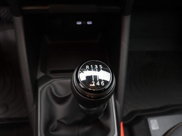 Dacia DUSTER TCe 130 mild hybrid Journey | Demo | Pack Parking | Media Display 10,1" Touchscreen, Radio DAB+ met Apple CarPlay & Android Auto | Elektrische handrem | 18'' lichtmetalen diamantée ''TAGASAN |