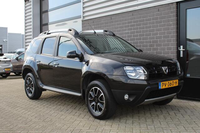 Dacia DUSTER 1.2 TCe 4x2 Blackshadow / Camera / Leer / N.A.P.
