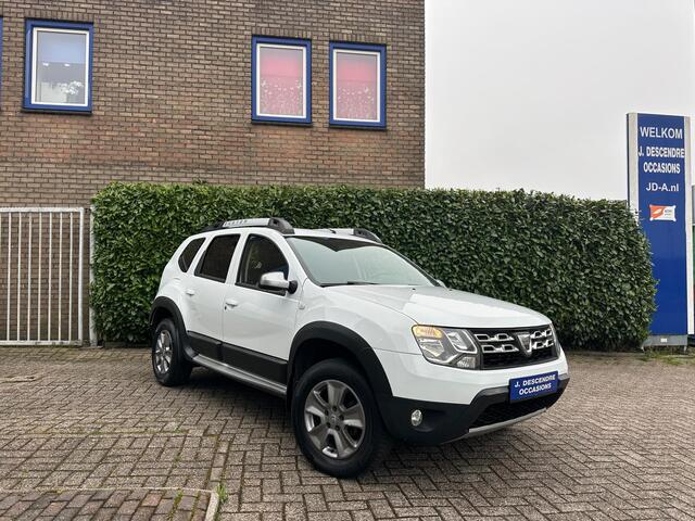 Dacia DUSTER 1.2 TCe 4x2 Lauréate Airco, Cruise C, Navigatie, Leder Int!!!!