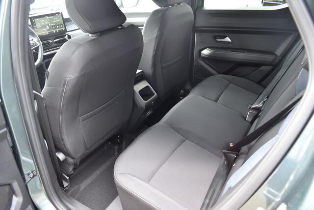 Dacia DUSTER Journey | Achteruitrijcamera | Cruise Control met snelheidsbegrenzer | Dacia Handsfree card voor openen, sluiten en starten zonder sleutel